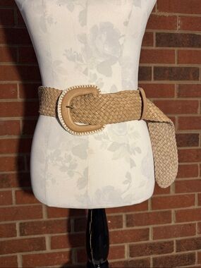 Woven Nude/Tan Braided Leather Big Buckle Belt